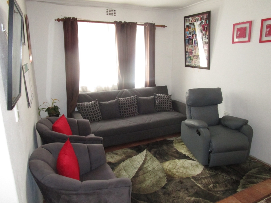 4 Bedroom Property for Sale in Lansdowne Western Cape